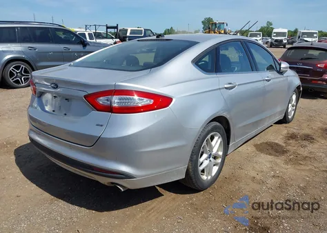 2013 Ford Fusion Se z USA, uszkodzony, nr VIN 3FA6P0H77DR359039